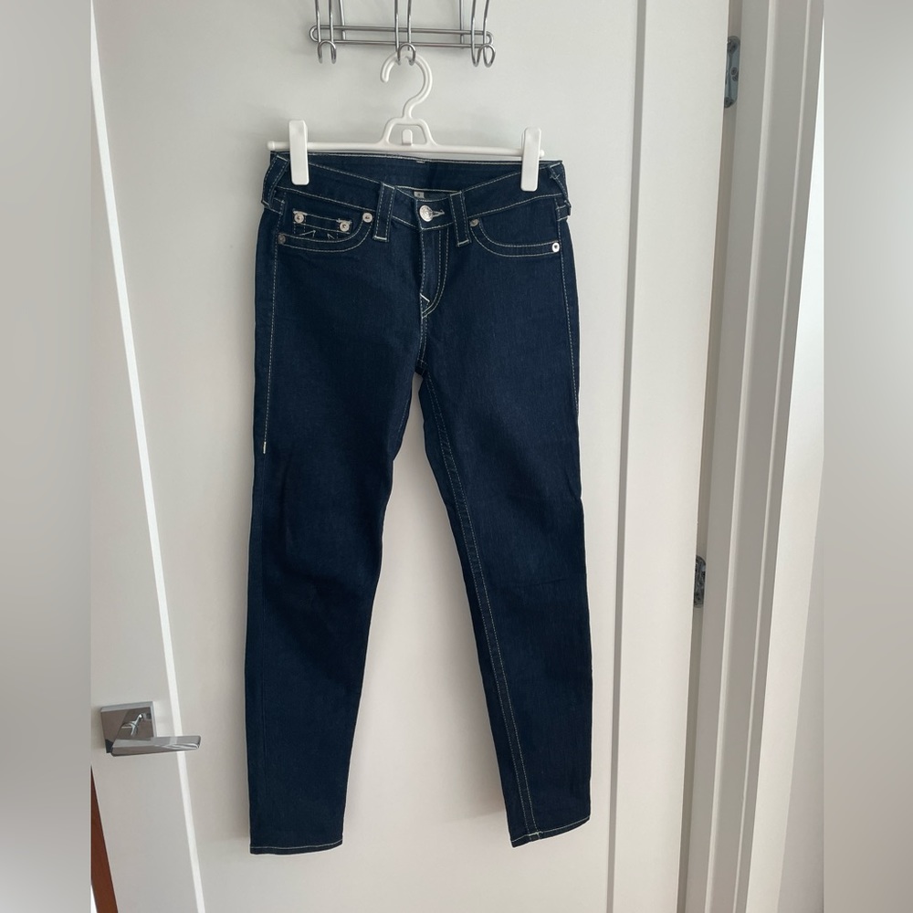 True Religion Women’s Stitched Jeans Blue Medium Wash 28